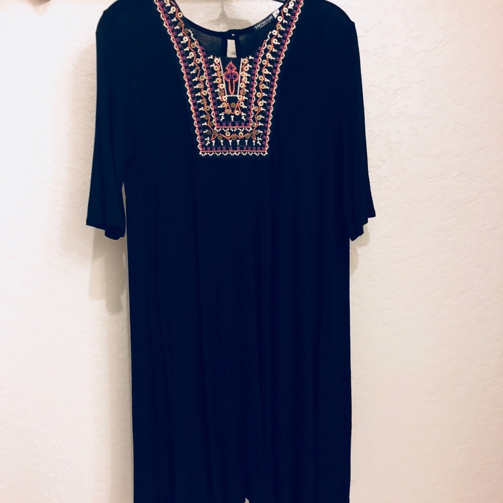 Embroidered t shirt dress